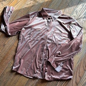 Silver Casual Button Down Shirt with Long Sleeves